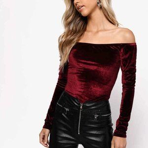 VELVET OFF SHOULDER BODYSUIT WINE MEDIUM